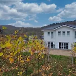5 Sterne Luxus Klimatisiert Dachterrasse Mit Atemberaubender Aussicht Ooooo Villa