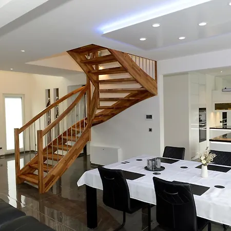 5 Sterne Luxus Klimatisiert Dachterrasse Mit Atemberaubender Aussicht Ooooo *