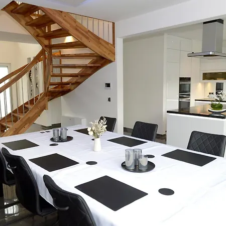 5 Sterne Luxus Klimatisiert Dachterrasse Mit Atemberaubender Aussicht Ooooo *