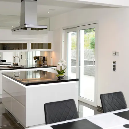 5 Sterne Luxus Klimatisiert Dachterrasse Mit Atemberaubender Aussicht Ooooo * Ellenz-Poltersdorf