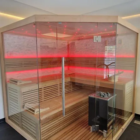 Villa 5 Sterne Luxus Klimatisiert Dachterrasse Mit Atemberaubender Aussicht Ooooo Ellenz-Poltersdorf