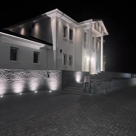 5 Sterne Luxus Klimatisiert Dachterrasse Mit Atemberaubender Aussicht Ooooo * Ellenz-Poltersdorf