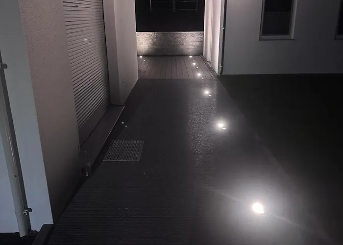 5 Sterne Luxus Klimatisiert Dachterrasse Mit Atemberaubender Aussicht Ooooo Villa Ellenz-Poltersdorf