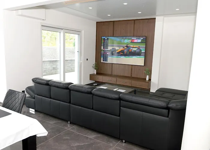 5 Sterne Luxus Klimatisiert Dachterrasse Mit Atemberaubender Aussicht Ooooo Villa *